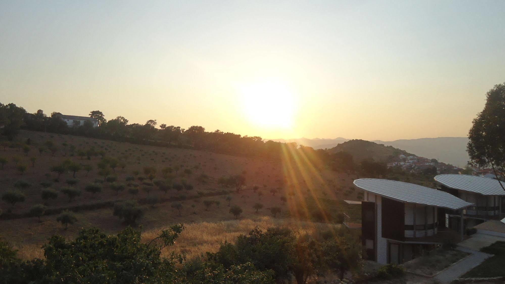 Bela Vista Silo Housing Villa Алфандега да Фе Екстериор снимка